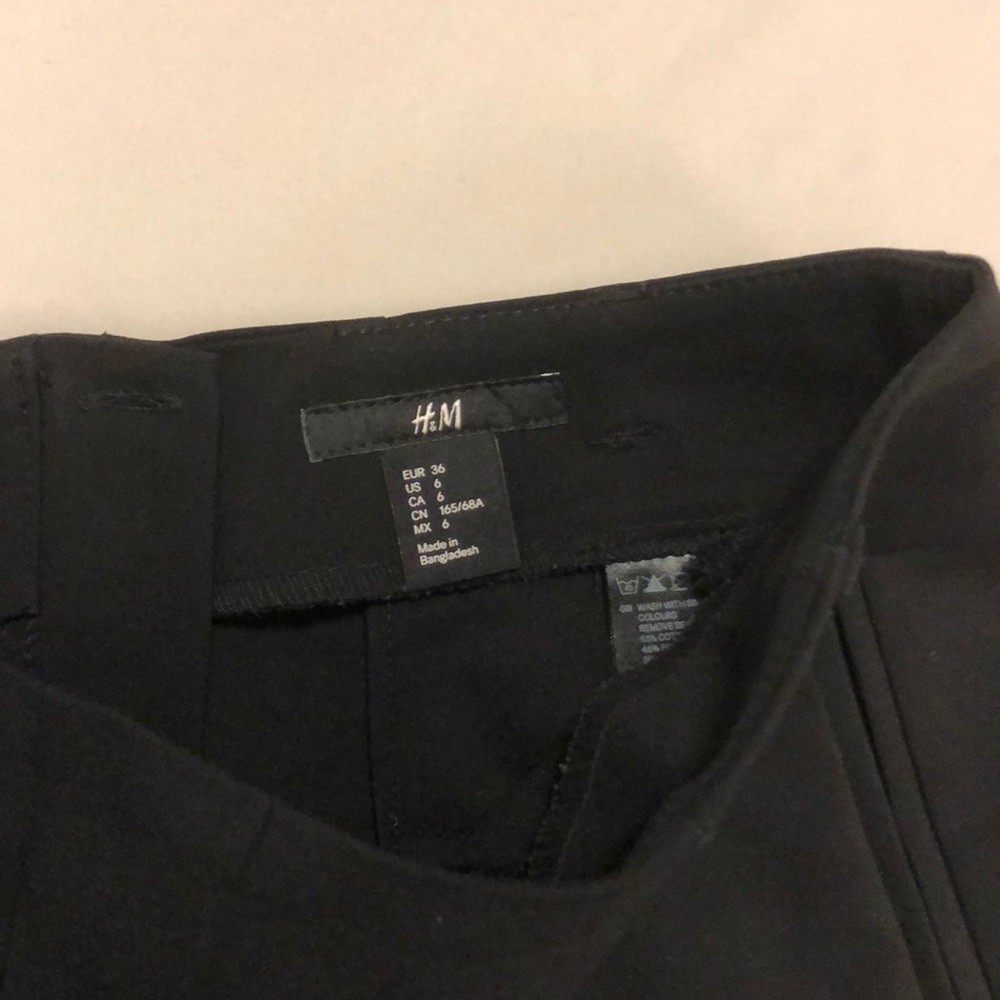 H&M black skirt